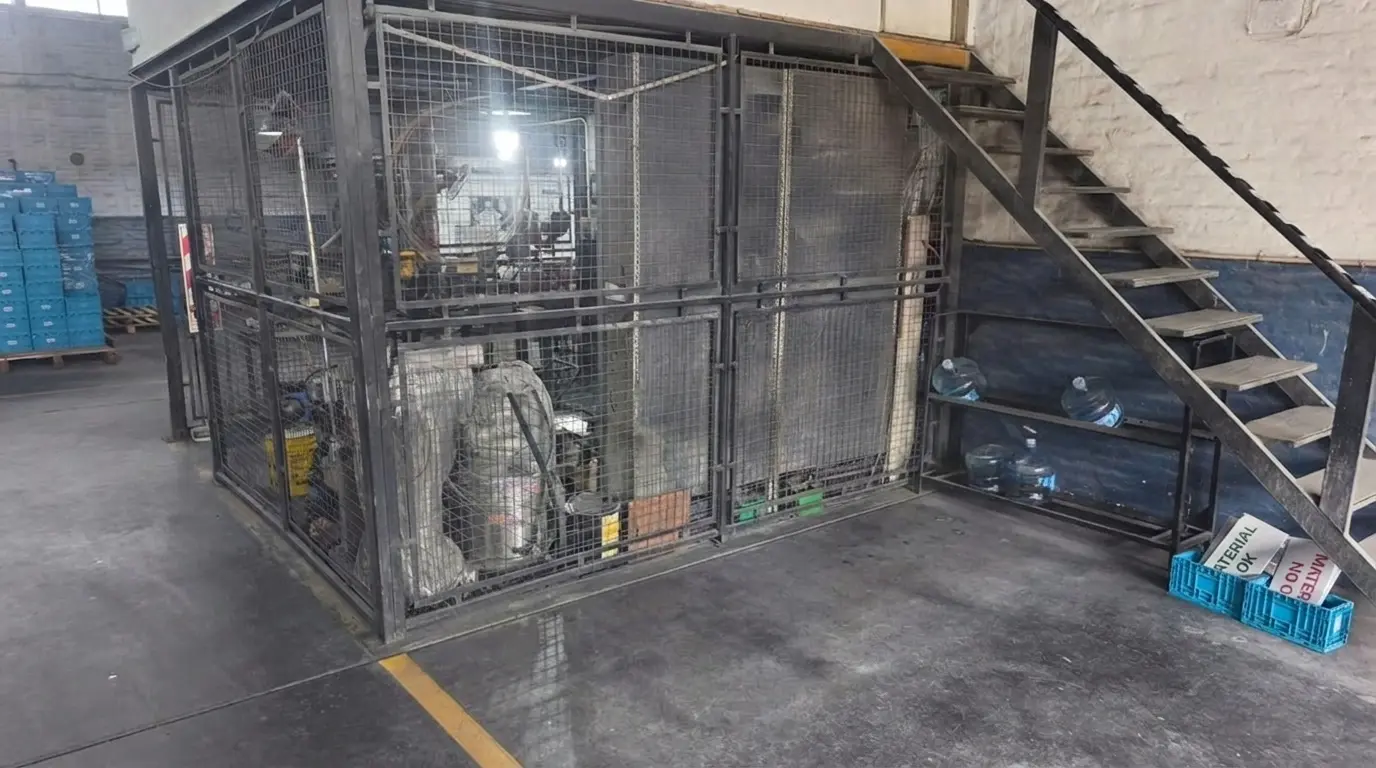 Sector antes de la intervención en la planta de Micromet, sin identificación ni delimitación de materiales.